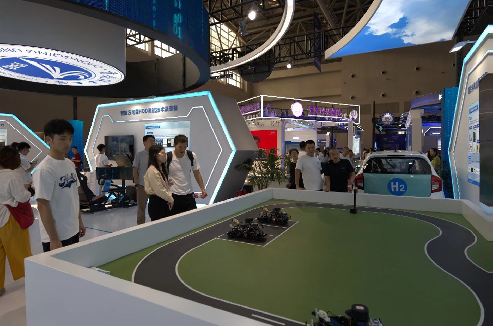 助力智能網聯新能源汽車產業發展，我市高等教育這樣發力